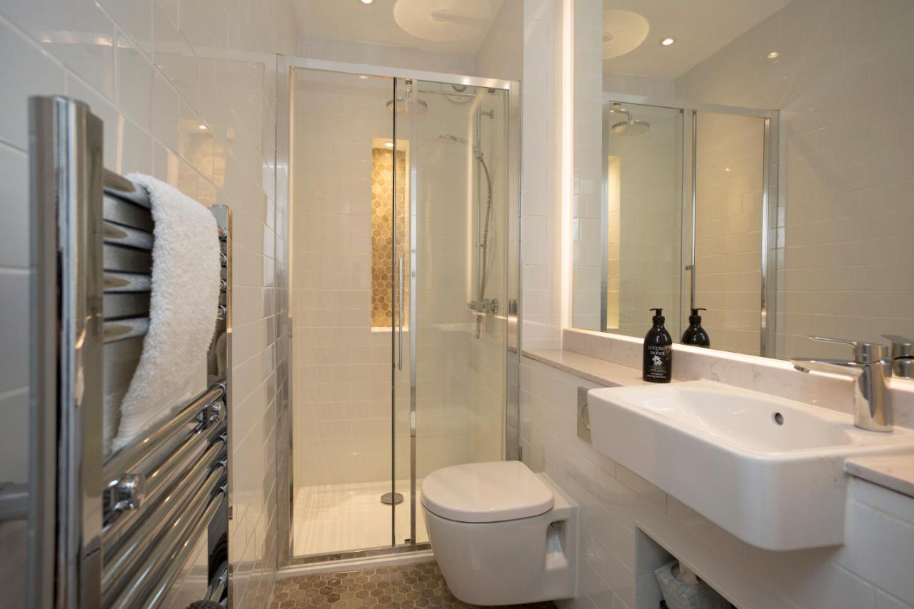 1 Bed Georgian Apartment In Bath City Centre Exterior foto
